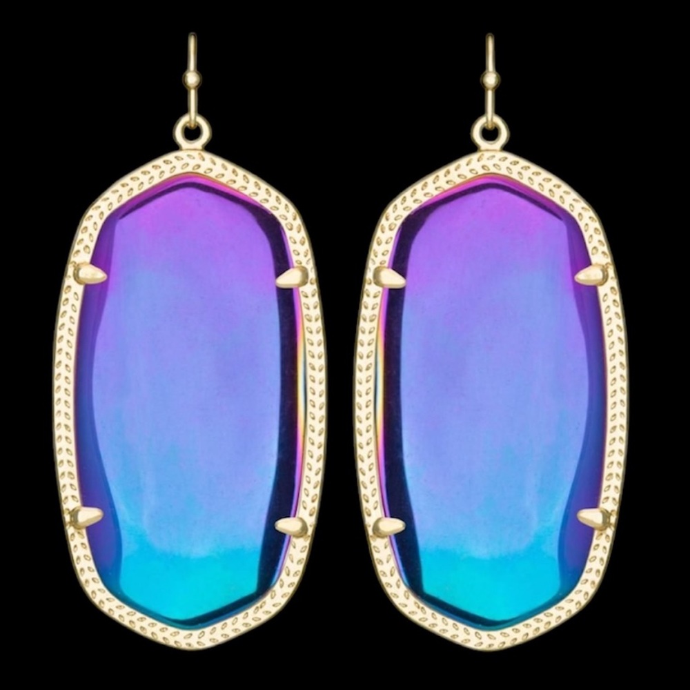 Kendra Scott Danielle Gold Earrings in Black Iridescent
